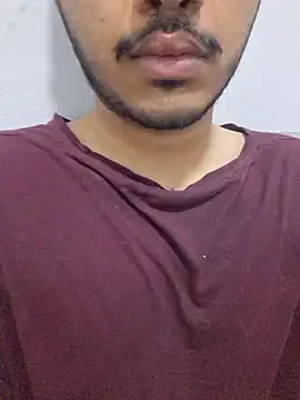 Snapshot of alesssterling chatting on April 2026 02:45:02 AM alesssterling online show from April 2026 02:45:02 AM