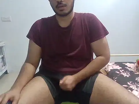Snapshot of alesssterling chatting on May 2026 11:49:02 AM alesssterling online show from May 2026 11:49:02 AM