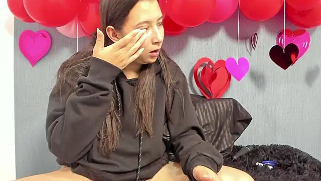 Snapshot of cami-01 chatting on February 2025 09:04:02 PM cami-01 online show from February 2025 09:04:02 PM