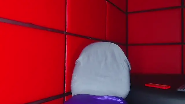 Snapshot of Haileybieberr chatting on January 2025 07:43:01 PM Haileybieberr online show from January 2025 07:43:01 PM