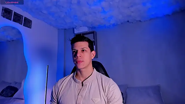 Snapshot of MarcoSullivan chatting on February 2026 12:59:02 PM MarcoSullivan online show from February 2026 12:59:02 PM