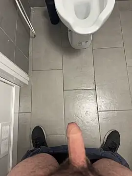 Snapshot of _themask_ chatting on February 2025 09:06:02 PM themask online show from February 2025 09:06:02 PM