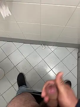 Snapshot of _themask_ chatting on October 2025 01:45:02 PM themask online show from October 2025 01:45:02 PM