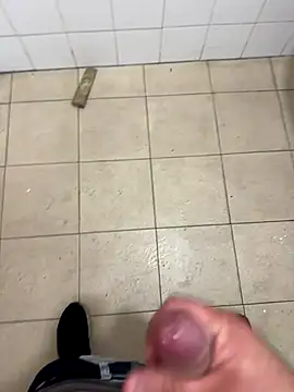 Snapshot of _themask_ chatting on October 2025 03:22:02 PM themask online show from October 2025 03:22:02 PM