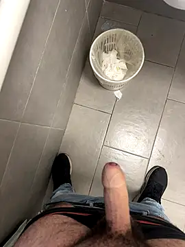 Snapshot of _themask_ chatting on October 2025 04:08:02 PM themask online show from October 2025 04:08:02 PM