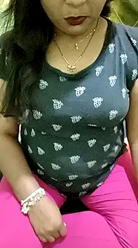 Snapshot of NEHA-DESHI chatting on February 2025 06:27:02 PM NEHA-DESHI online show from February 2025 06:27:02 PM