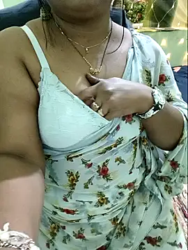 Snapshot of NEHA-DESHI chatting on February 2025 10:44:02 PM NEHA-DESHI online show from February 2025 10:44:02 PM