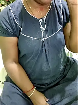 Snapshot of NEHA-DESHI chatting on February 2025 02:31:02 PM NEHA-DESHI online show from February 2025 02:31:02 PM