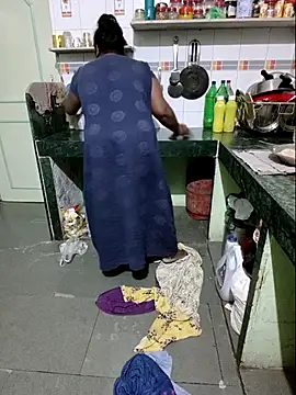 Snapshot of NEHA-DESHI chatting on February 2025 04:35:01 PM NEHA-DESHI online show from February 2025 04:35:01 PM