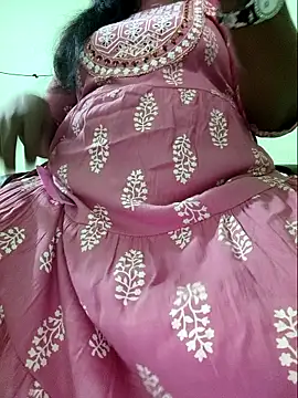 Snapshot of NEHA-DESHI chatting on February 2025 06:41:02 PM NEHA-DESHI online show from February 2025 06:41:02 PM