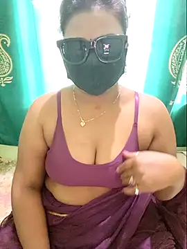 Snapshot of NEHA-DESHI chatting on October 2025 09:26:01 AM NEHA-DESHI online show from October 2025 09:26:01 AM
