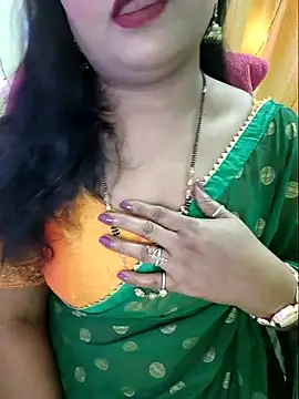 Snapshot of NEHA-DESHI chatting on November 2025 06:52:02 PM NEHA-DESHI online show from November 2025 06:52:02 PM