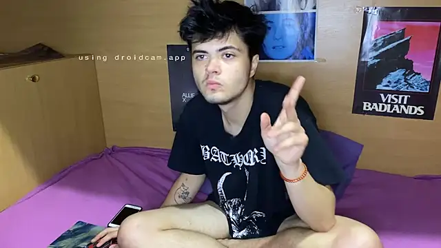 Snapshot of mystrauud chatting on October 2025 05:12:02 PM mystrauud online show from October 2025 05:12:02 PM