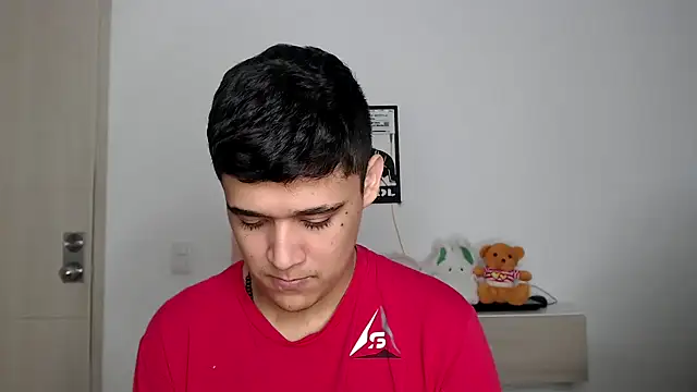 Snapshot of kaiine190 chatting on November 2025 06:24:01 AM kaiine190 online show from November 2025 06:24:01 AM