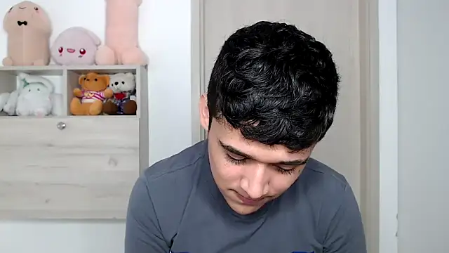 Snapshot of kaiine190 chatting on November 2025 07:29:01 PM kaiine190 online show from November 2025 07:29:01 PM