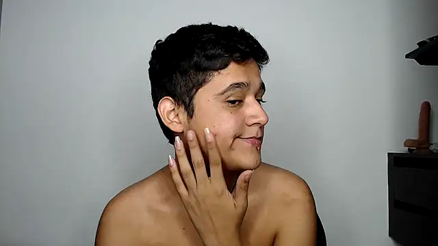 kaiine190 online show from April 2026 06:56:02 AM