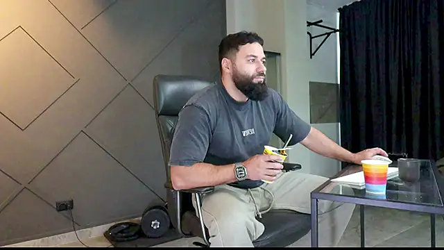 mattmasterss online show from January 2025 07:15:01 AM