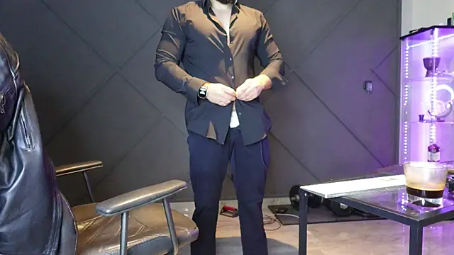 mattmasterss online show from March 2026 10:05:01 PM