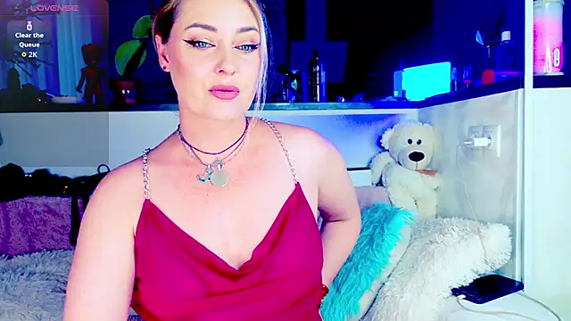 Snapshot of _JuliaSpace_ chatting on July 2026 04:49:02 PM JuliaSpace online show from July 2026 04:49:02 PM