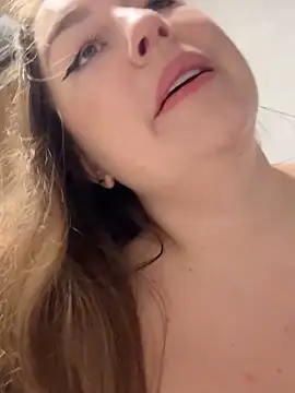 Lady MiaOlson online show from September 2025 12:44:02 AM