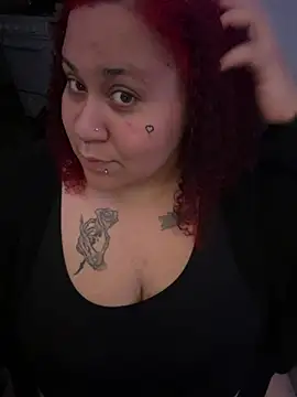 Juicyjordie online show from June 2026 04:46:01 AM
