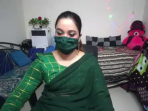 Arushisingh8888 online show from February 2025 08:40:02 AM