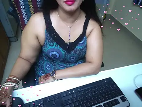 Arushisingh8888 online show from September 2025 10:52:02 AM