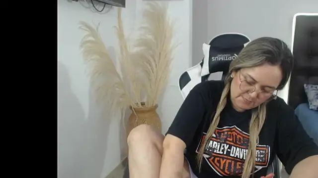 samy vsn online show from October 2025 05:47:02 PM