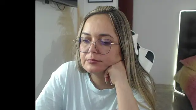 samy vsn online show from December 2025 07:52:02 PM