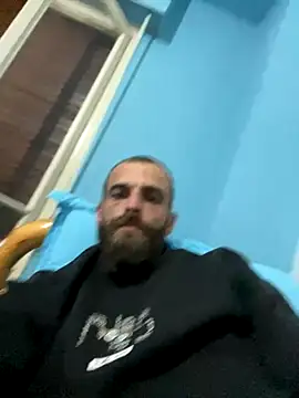 Antonio Vatooo online show from September 2025 11:49:01 PM