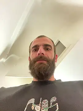 Antonio Vatooo online show from October 2025 05:30:01 AM