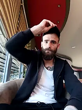 Snapshot of Antonio_Vatooo chatting on April 2026 09:58:02 AM Antonio Vatooo online show from April 2026 09:58:02 AM