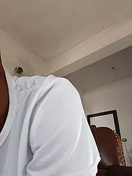 Snapshot of Antonio_Vatooo chatting on July 2026 04:26:02 PM Antonio Vatooo online show from July 2026 04:26:02 PM