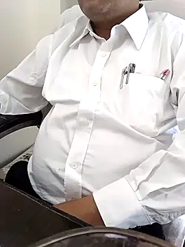 Snapshot of Hot-man39 chatting on December 2024 04:53:01 AM Hot-man39 online show from December 2024 04:53:01 AM