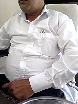 Snapshot of Hot-man39 chatting on December 2024 07:09:01 AM Hot-man39 online show from December 2024 07:09:01 AM