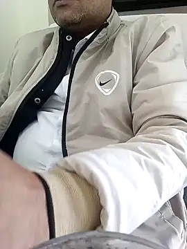 Snapshot of Hot-man39 chatting on December 2024 09:24:01 AM Hot-man39 online show from December 2024 09:24:01 AM