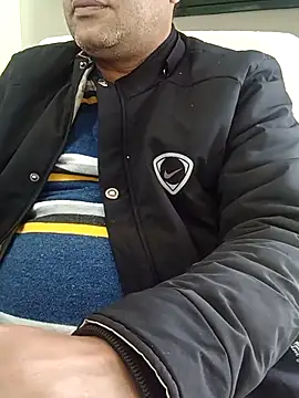 Snapshot of Hot-man39 chatting on December 2024 08:29:01 AM Hot-man39 online show from December 2024 08:29:01 AM