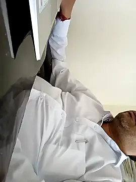 Snapshot of Hot-man39 chatting on January 2025 09:39:02 AM Hot-man39 online show from January 2025 09:39:02 AM