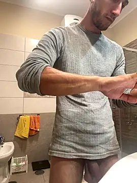 Gionnytav online show from October 2025 04:20:02 PM