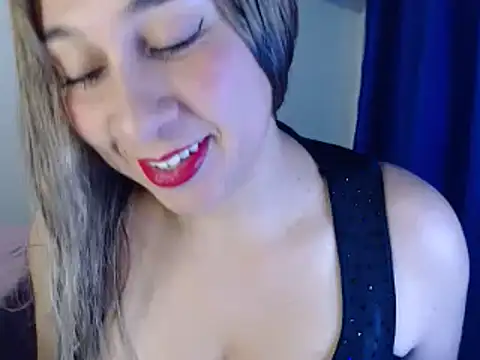 Dana idagiraldo37 online show from December 2024 01:09:02 PM