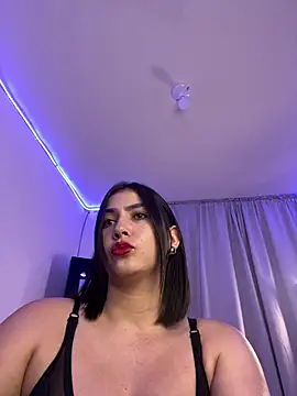 Snapshot of BellaNaye_ chatting on February 2025 09:56:01 AM BellaNaye online show from February 2025 09:56:01 AM