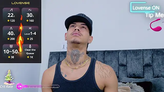 Snapshot of JAYCOB00 chatting on December 2024 01:11:02 PM JAYCOB00 online show from December 2024 01:11:02 PM