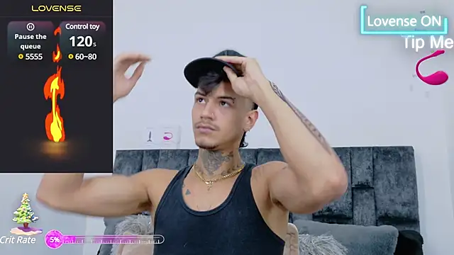 Snapshot of JAYCOB00 chatting on December 2024 01:40:02 AM JAYCOB00 online show from December 2024 01:40:02 AM