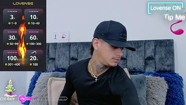 Snapshot of JAYCOB00 chatting on December 2024 02:11:02 AM JAYCOB00 online show from December 2024 02:11:02 AM