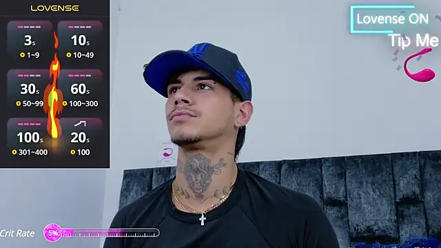 Snapshot of JAYCOB00 chatting on January 2025 02:03:02 AM JAYCOB00 online show from January 2025 02:03:02 AM