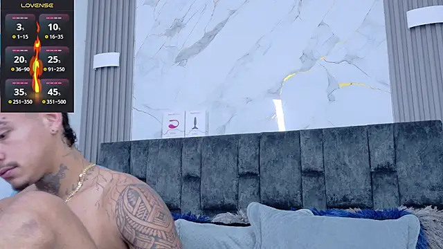 Snapshot of JAYCOB00 chatting on November 2025 02:34:02 AM JAYCOB00 online show from November 2025 02:34:02 AM