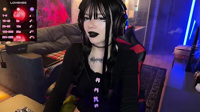 Snapshot of Eva-miller1 chatting on November 2025 09:31:01 AM Eva-miller1 online show from November 2025 09:31:01 AM