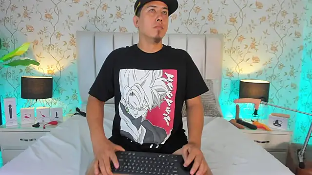 Liana Asaff online show from February 2025 01:41:01 AM