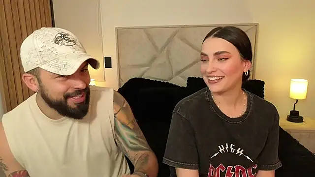 Snapshot of teseo_and_afroditha_ chatting on February 2026 03:40:01 AM teseo and afroditha online show from February 2026 03:40:01 AM