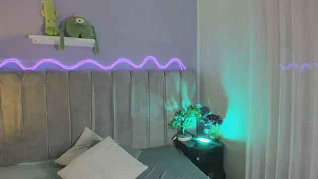 EvaaStevens online show from January 2026 08:10:02 PM